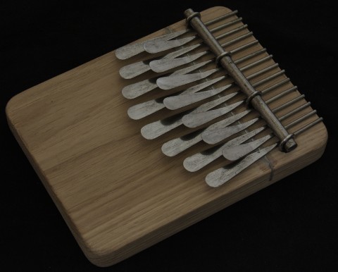 Instrument kalimba- 104