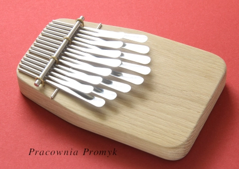 Instrument kalimba- 687